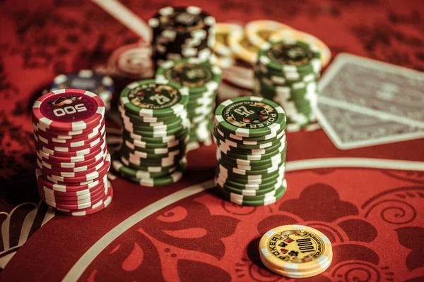 bensu app home screen showing live-dealer table shortcuts and sportsbook navigation